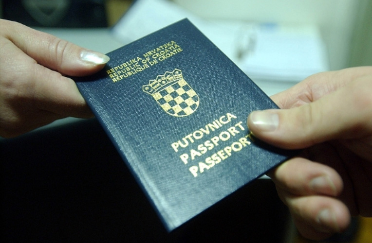hrvatska putovnica