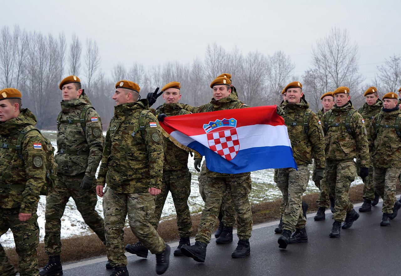 hrvatska-vojska.jpg
