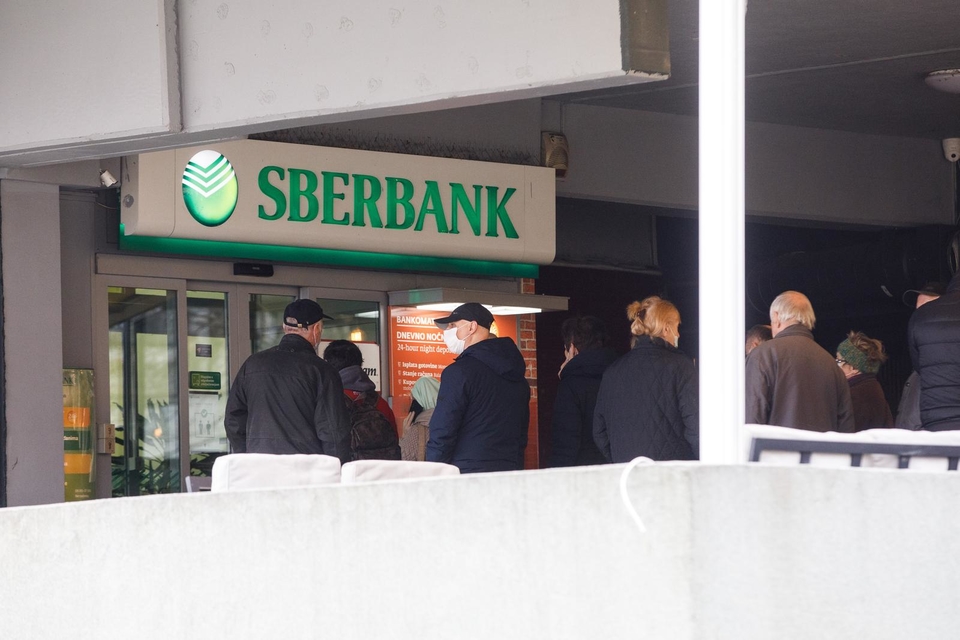 sberbank-red.jpg