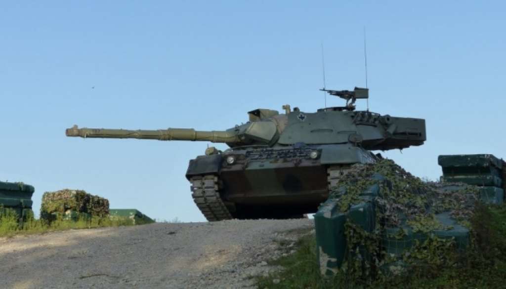 tenkovi-ukrajina-reznikov.jpg