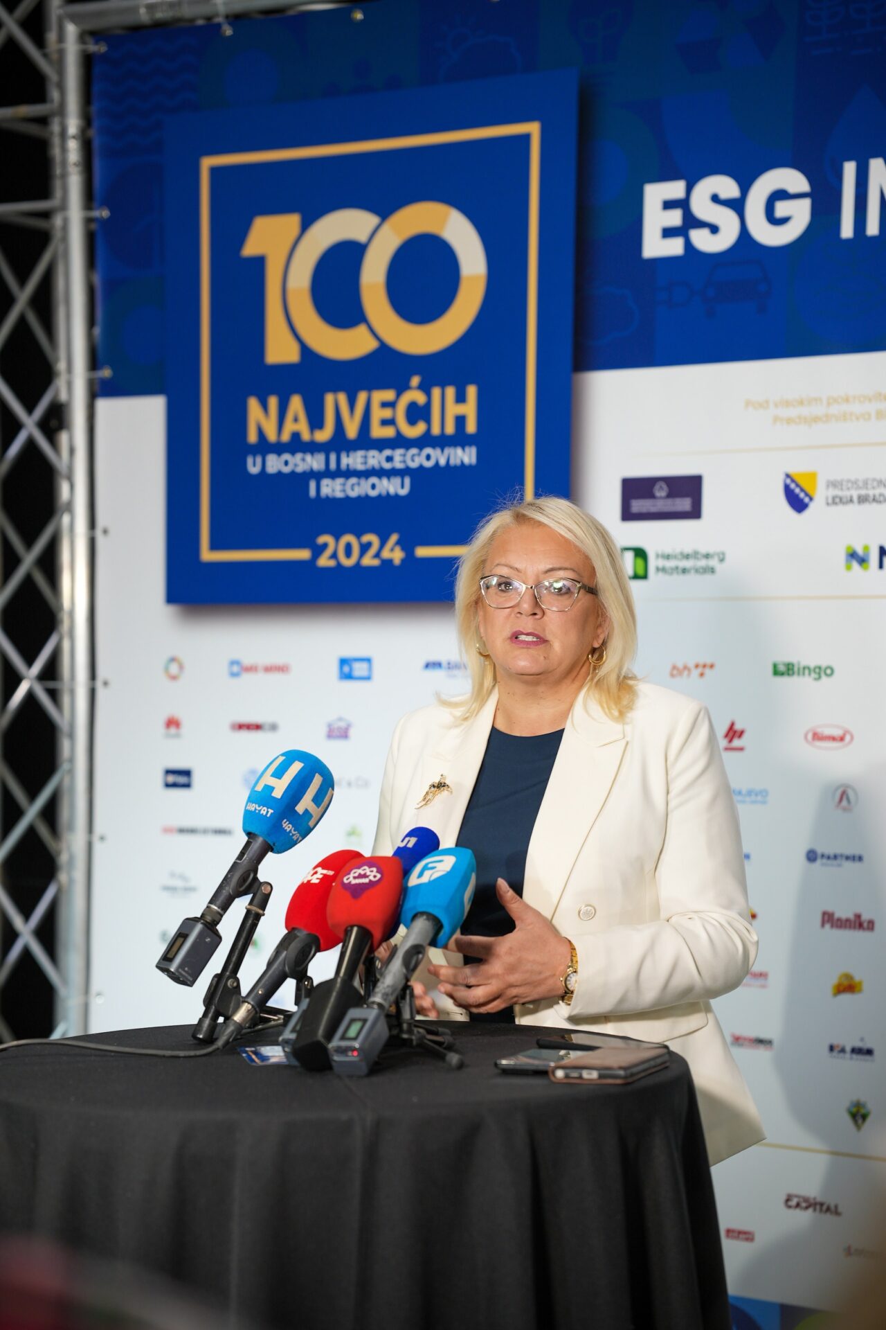 Predsjednica-Bradara-otvorila-konferenciju-100-najvecih-u-BiH-i-regionu--ESG-Impuls-20246.jpg