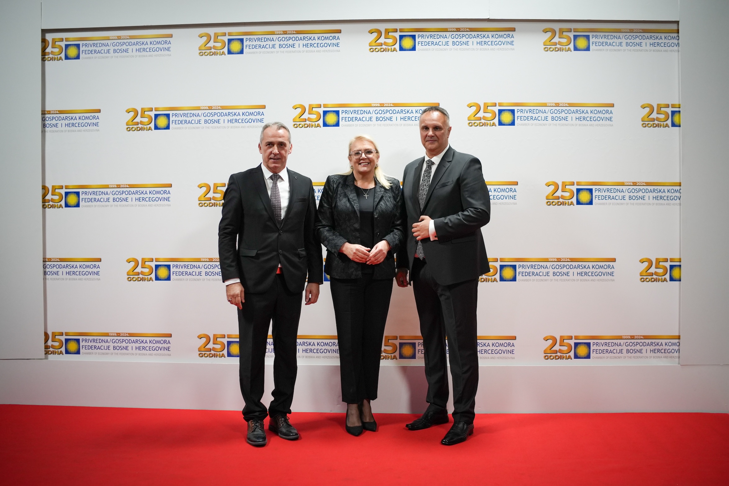 Predsjednica_Bradara_na_25._obljetnici_Gospodarske_komore_FBiH__Gospodarstvo_je_temelj_našeg_društva1.JPG