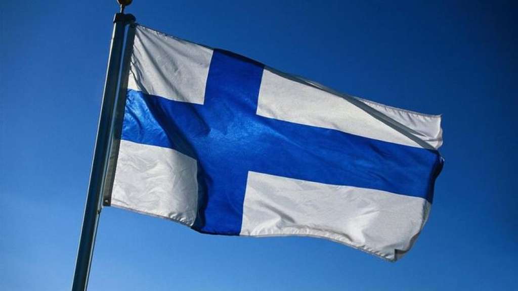 finska-zastava.jpeg