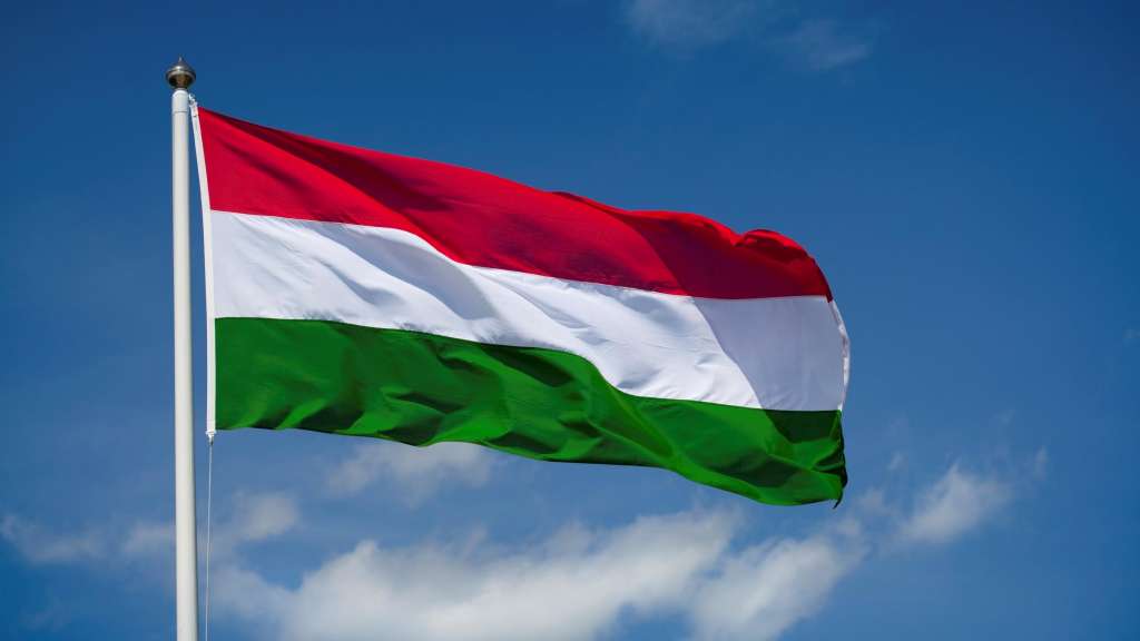 madjarska_zastava.jpg
