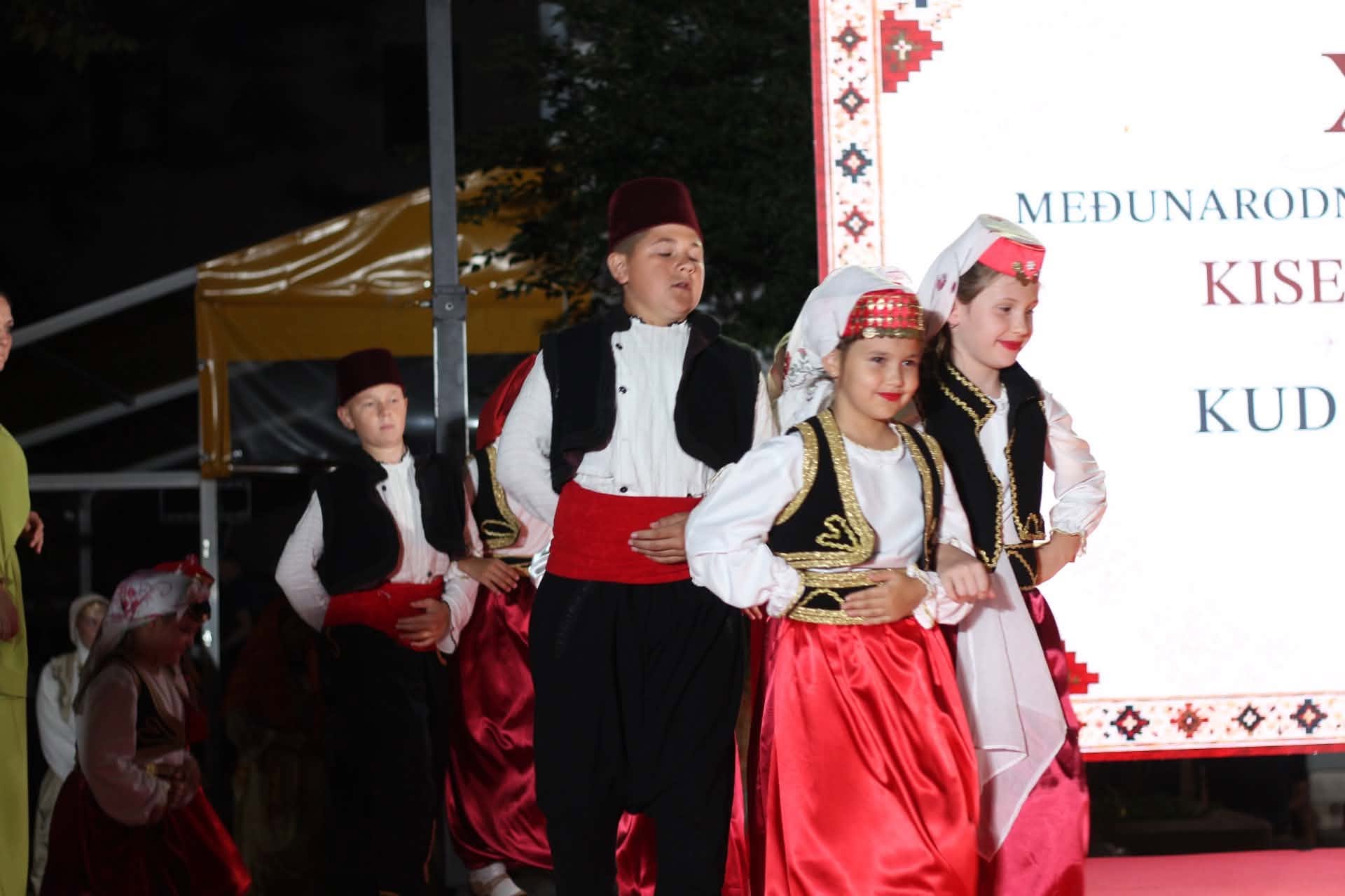 765239466_1571018021357058_1272141674809623953_n.jpg