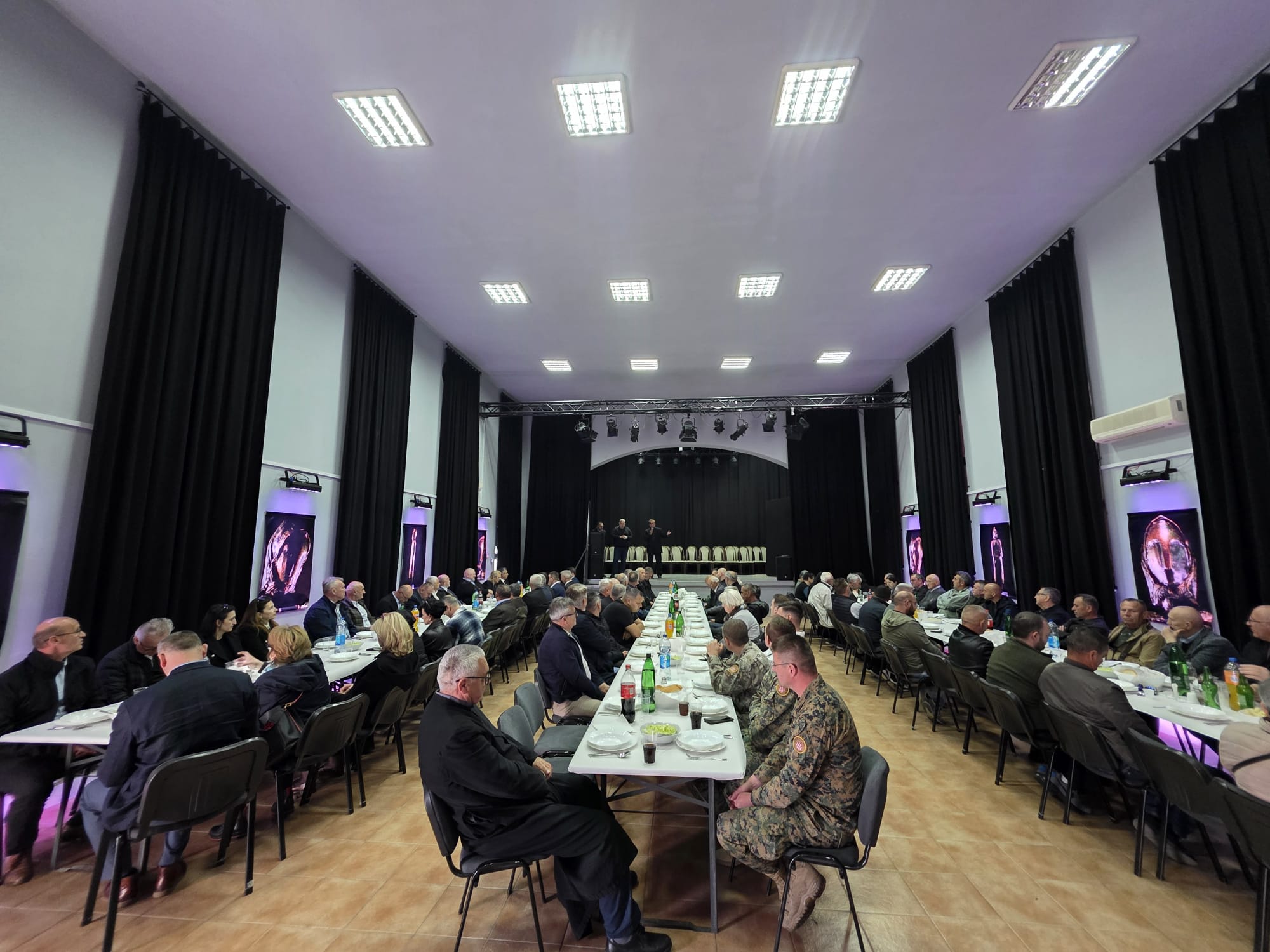 Bradara_u_Garevcu_na_34._obljetnici_105._brigade_HVO-a.jpeg
