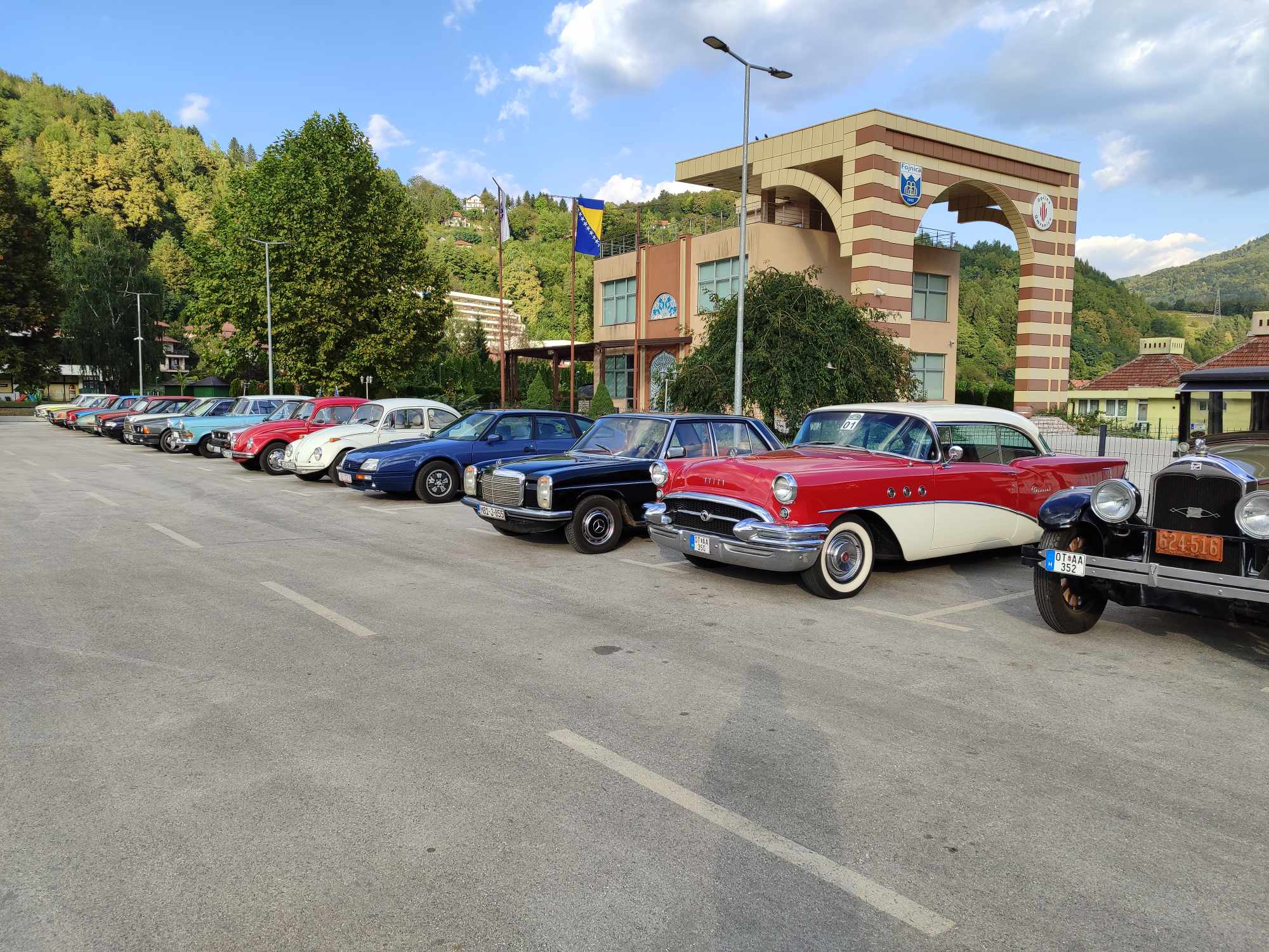 oldtimeri--autici.jpg