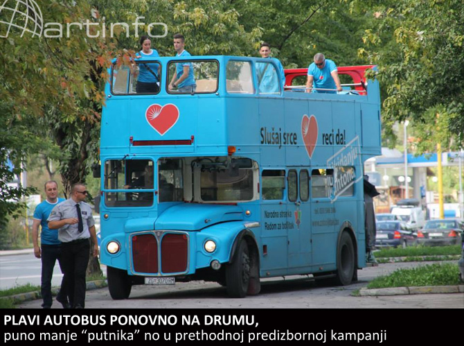 plavi-autobus-1