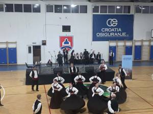 46876e85-5492-466f-964e-4eb97bb5f817_original