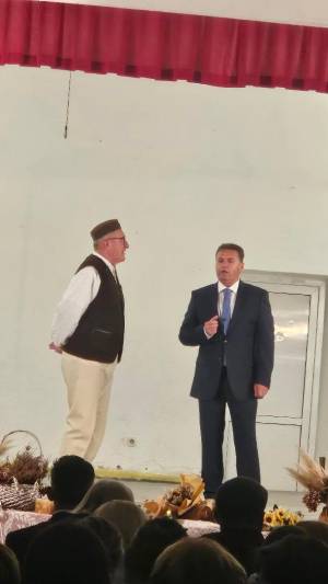 7bd852eb-fc19-4c31-9ce9-5a5600c4aa11_original