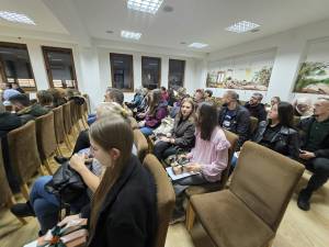 fc6fb42d-beba-4c9b-9dd2-fbe94cb8893f_original