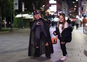 l_e9c9df85bafc5a9680b4d0959156e104_original